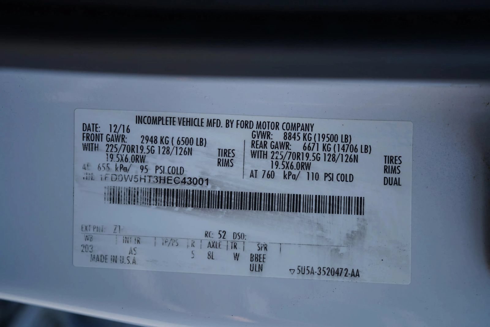 Used 2017 Ford F550 4x4 Crew Cab Super Duty image 29
