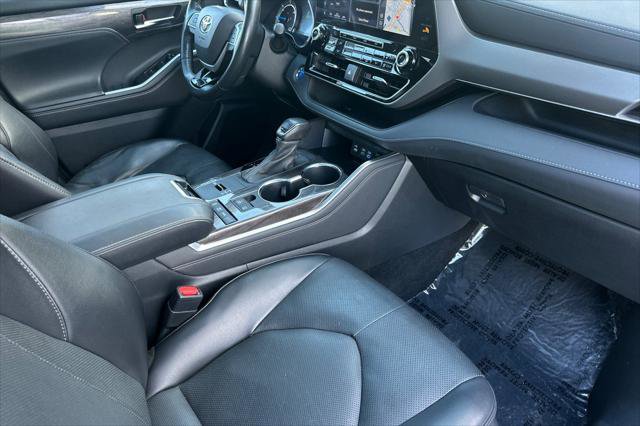 Certified 2022 Toyota Highlander Limited image 20
