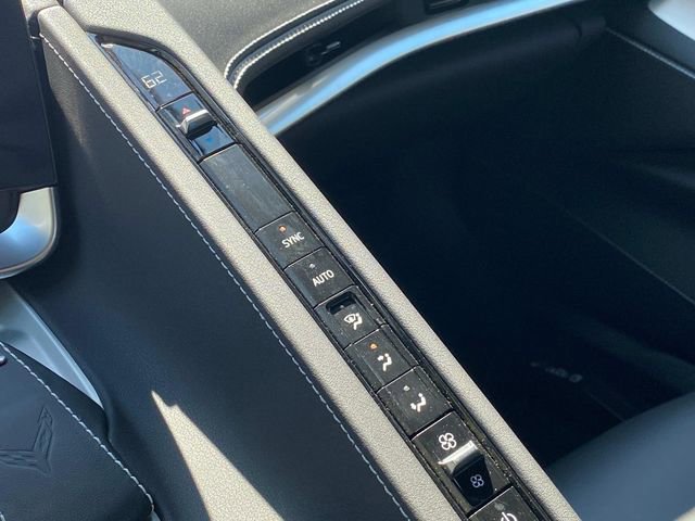 Used 2025 Chevrolet Corvette Stingray Convertible w/ Z51 Performance Package image 25