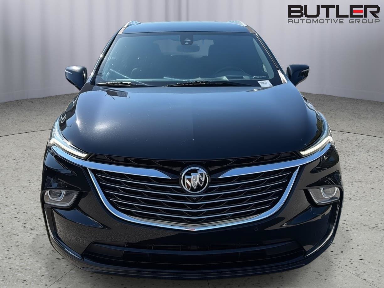 Used 2022 Buick Enclave Premium w/ LPO, Touring Package FWD image 9
