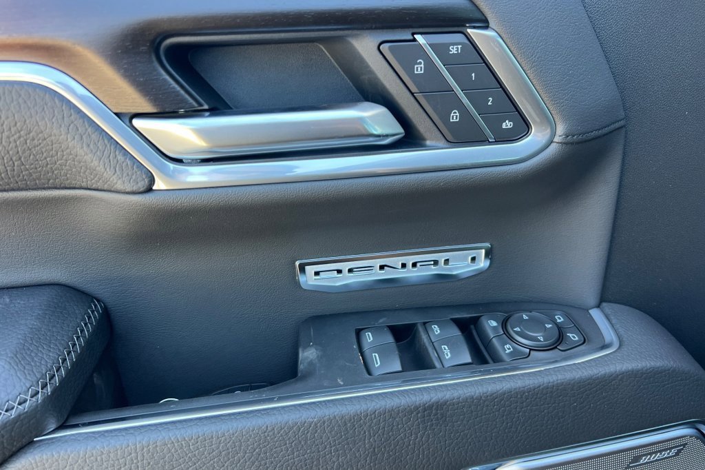 New 2026 GMC Sierra 1500 Denali w/ Technology Package image 8