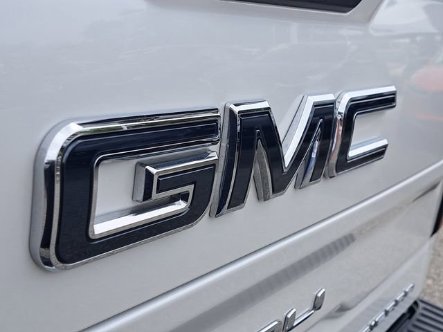 Used 2023 GMC Sierra 1500 Denali Ultimate AWD/4WD image 8