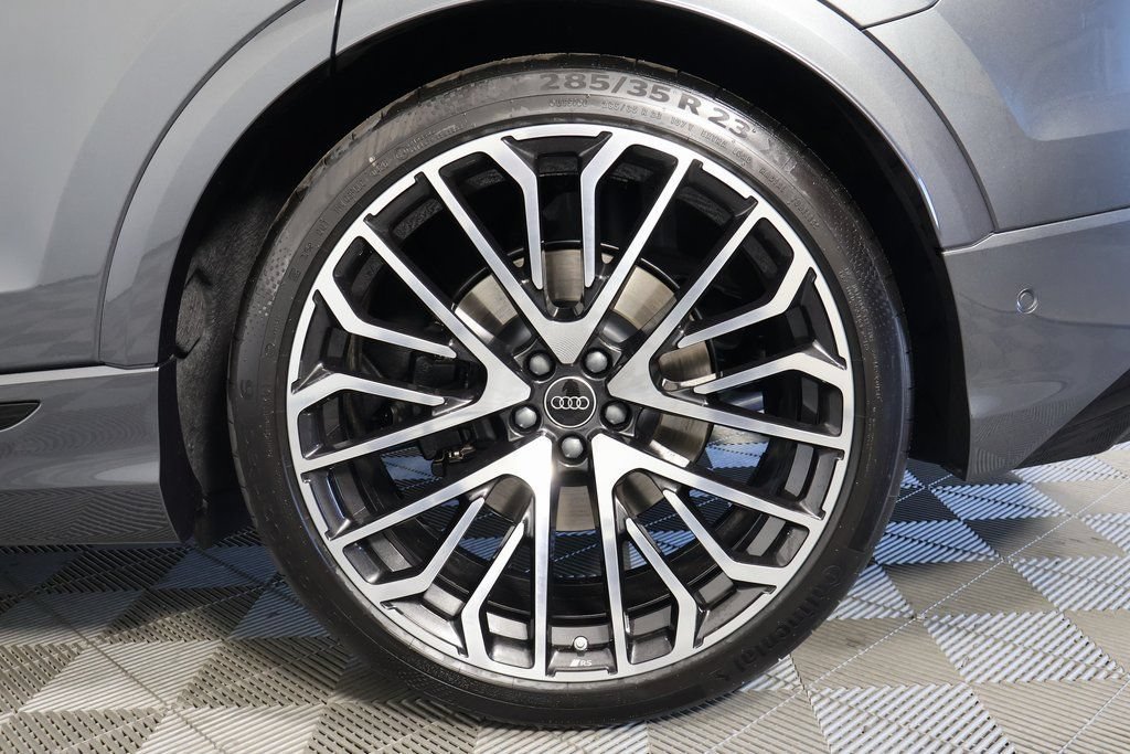 New 2026 Audi SQ8 Prestige AWD/4WD image 10