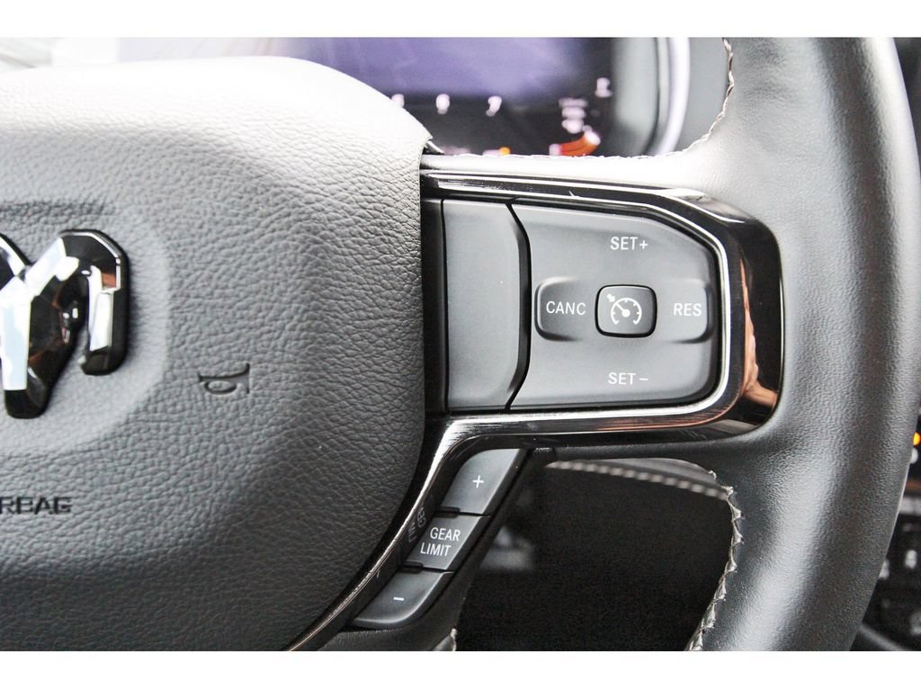 Used 2024 RAM 1500 Limited AWD/4WD image 18