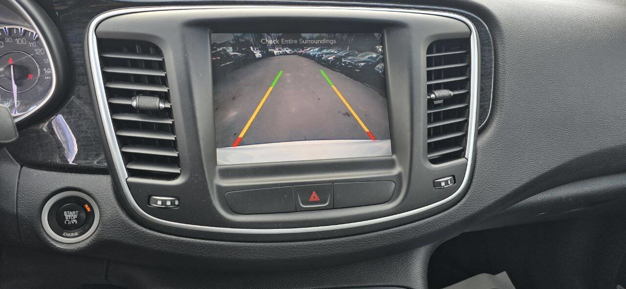 Used 2015 Chrysler 200 C w/ Navigation & Sound Group I image 24