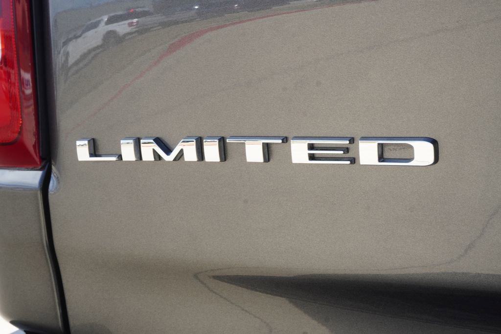 Used 2020 RAM 1500 Limited image 11