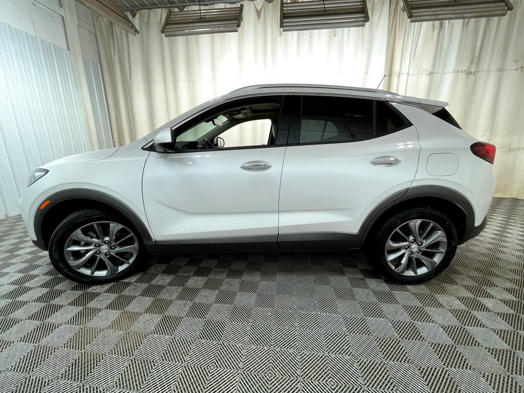 Certified 2020 Buick Encore GX Essence w/ Experience Buick Package AWD/4WD image 19