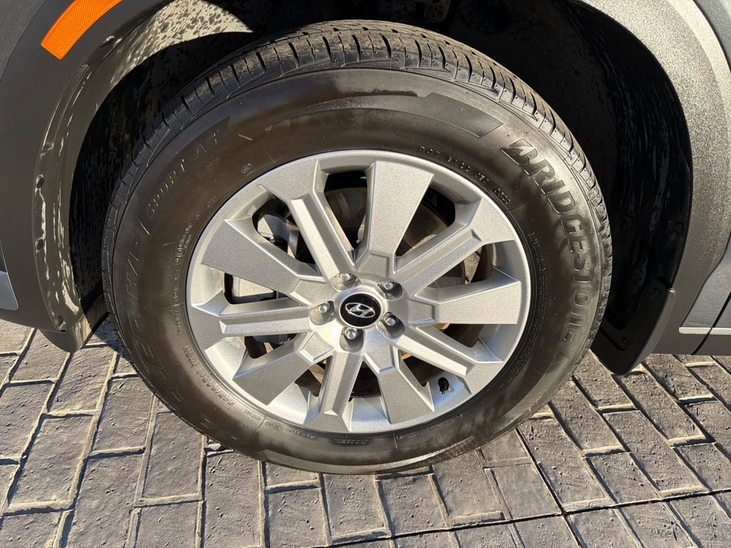 Used 2023 Hyundai Palisade SE image 26