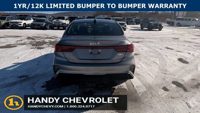 Used 2023 Kia Forte LXS w/ LXS Technology Package image 4