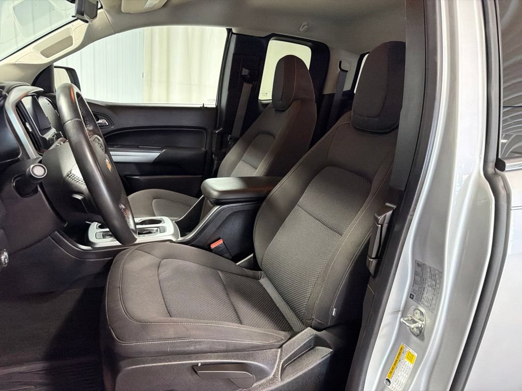 Certified 2016 Chevrolet Colorado LT w/ LT Convenience Package AWD/4WD image 5