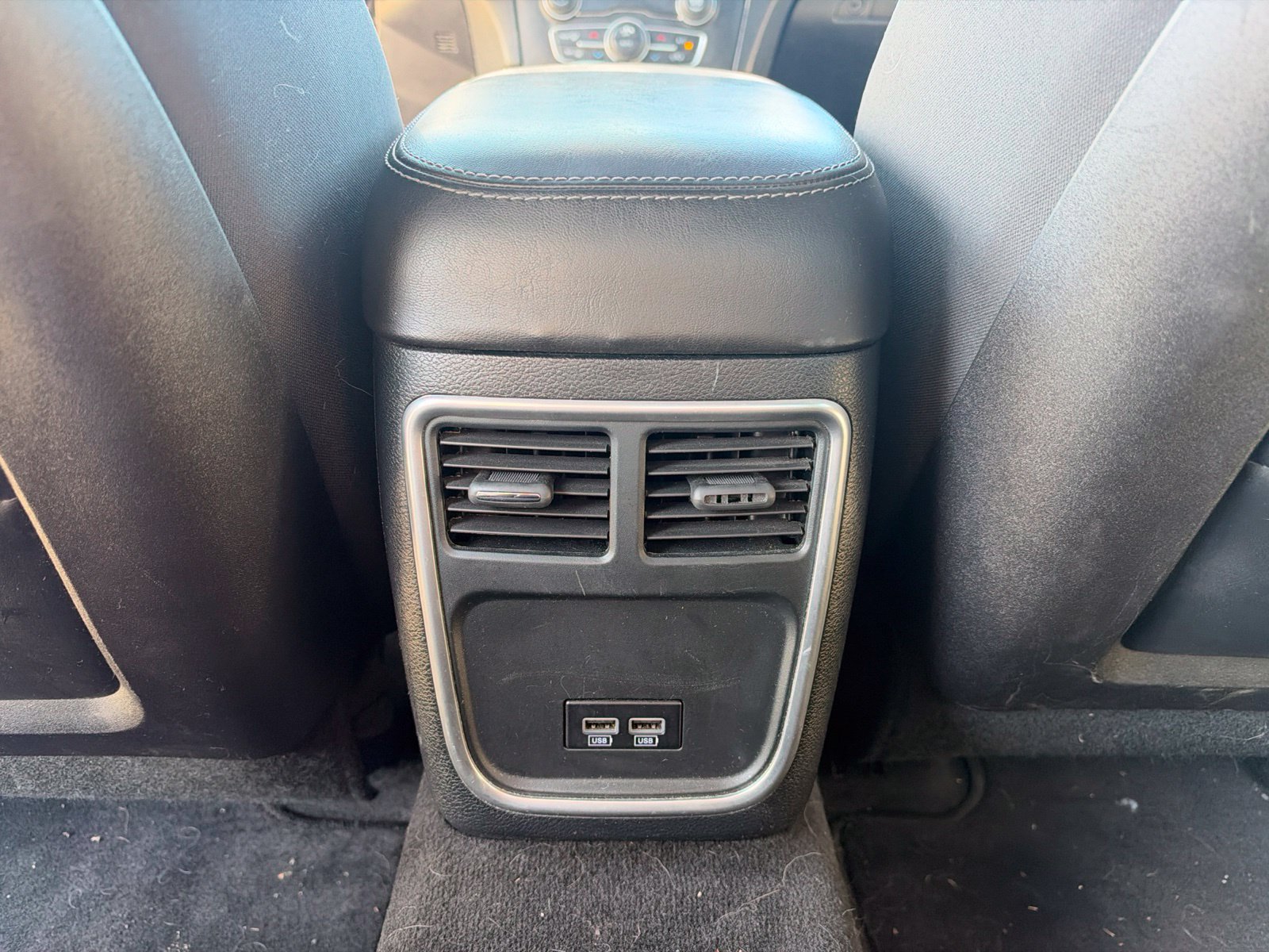 Used 2015 Dodge Charger SXT RWD image 23