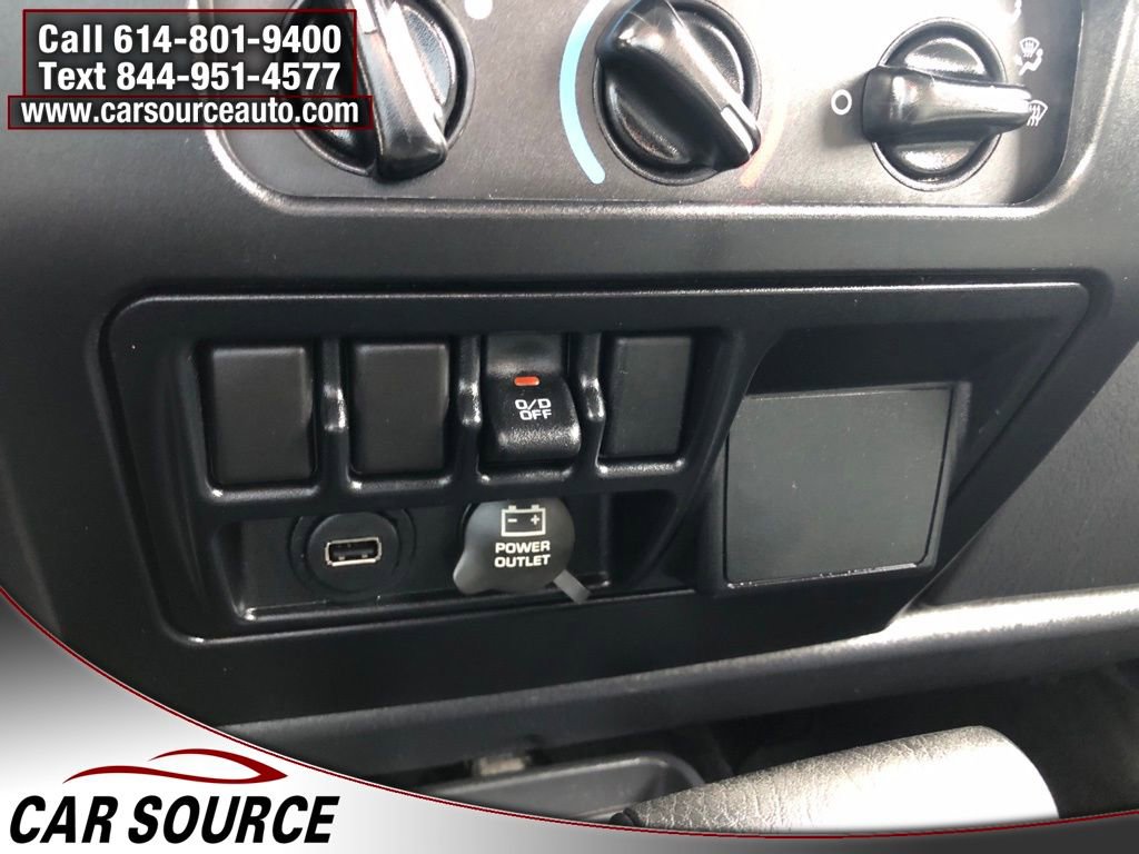 Used 2005 Jeep Wrangler X w/ Rocky Mountain Edition Group image 17