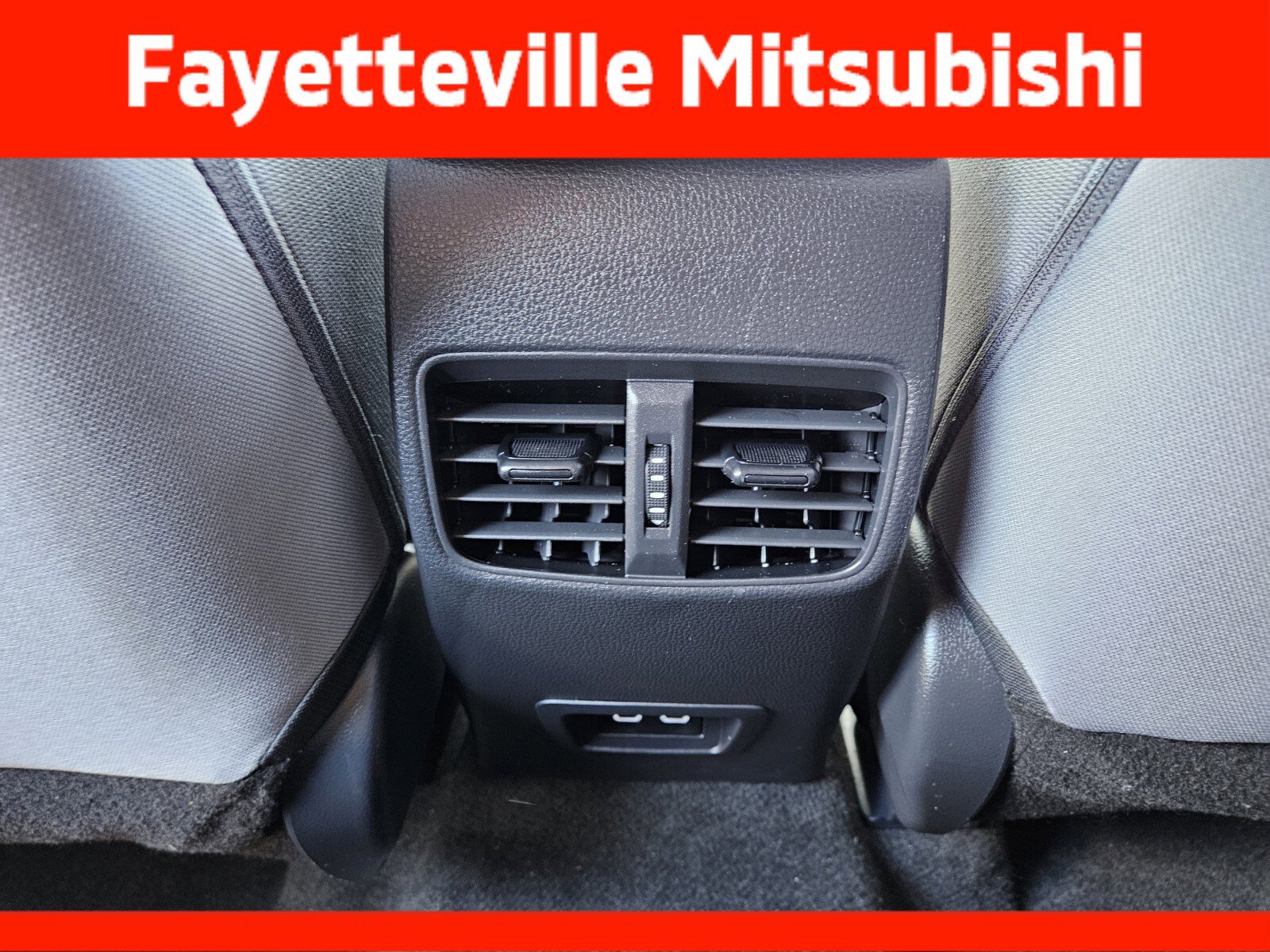 Used 2024 Toyota Corolla Cross S AWD/4WD image 11