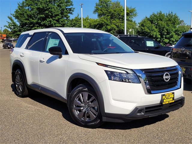 New 2025 Nissan Pathfinder S