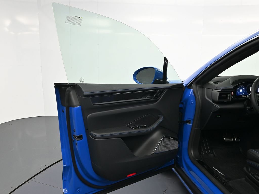 New 2026 Porsche Macan Turbo Electric image 16