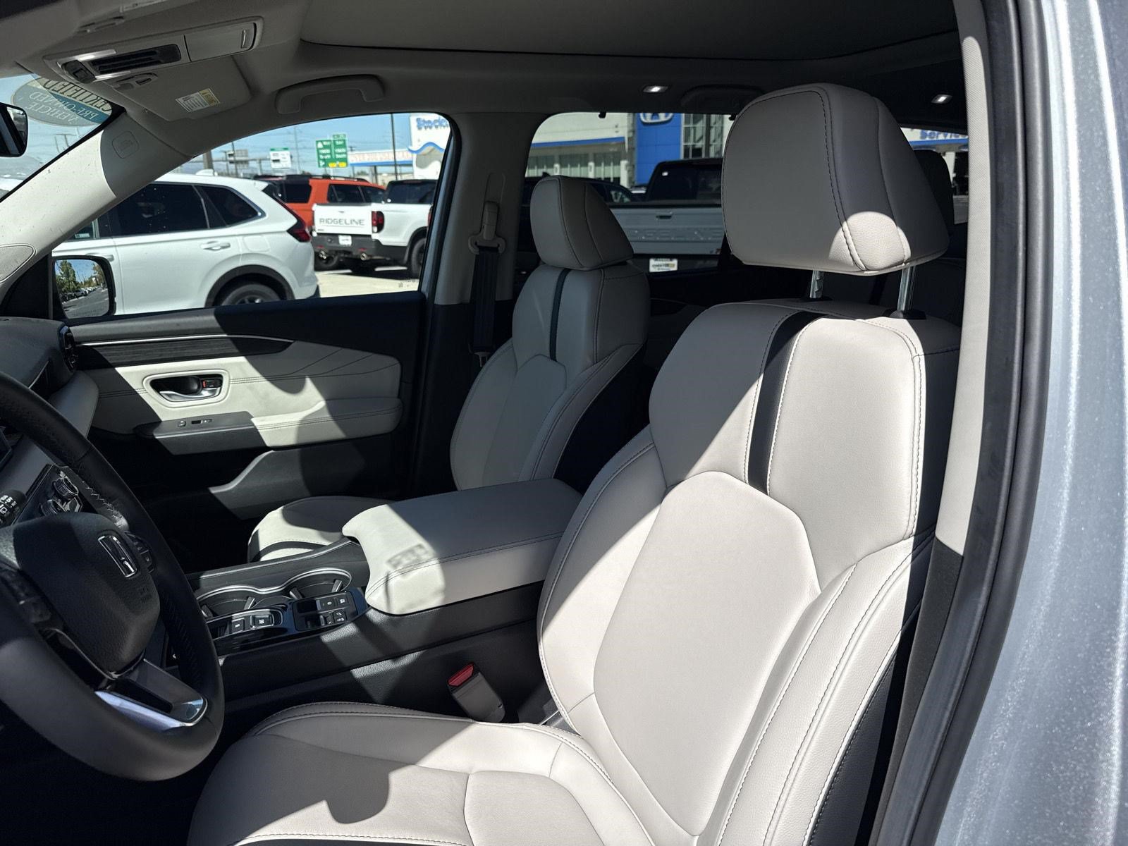 Certified 2026 Honda Pilot Touring image 11