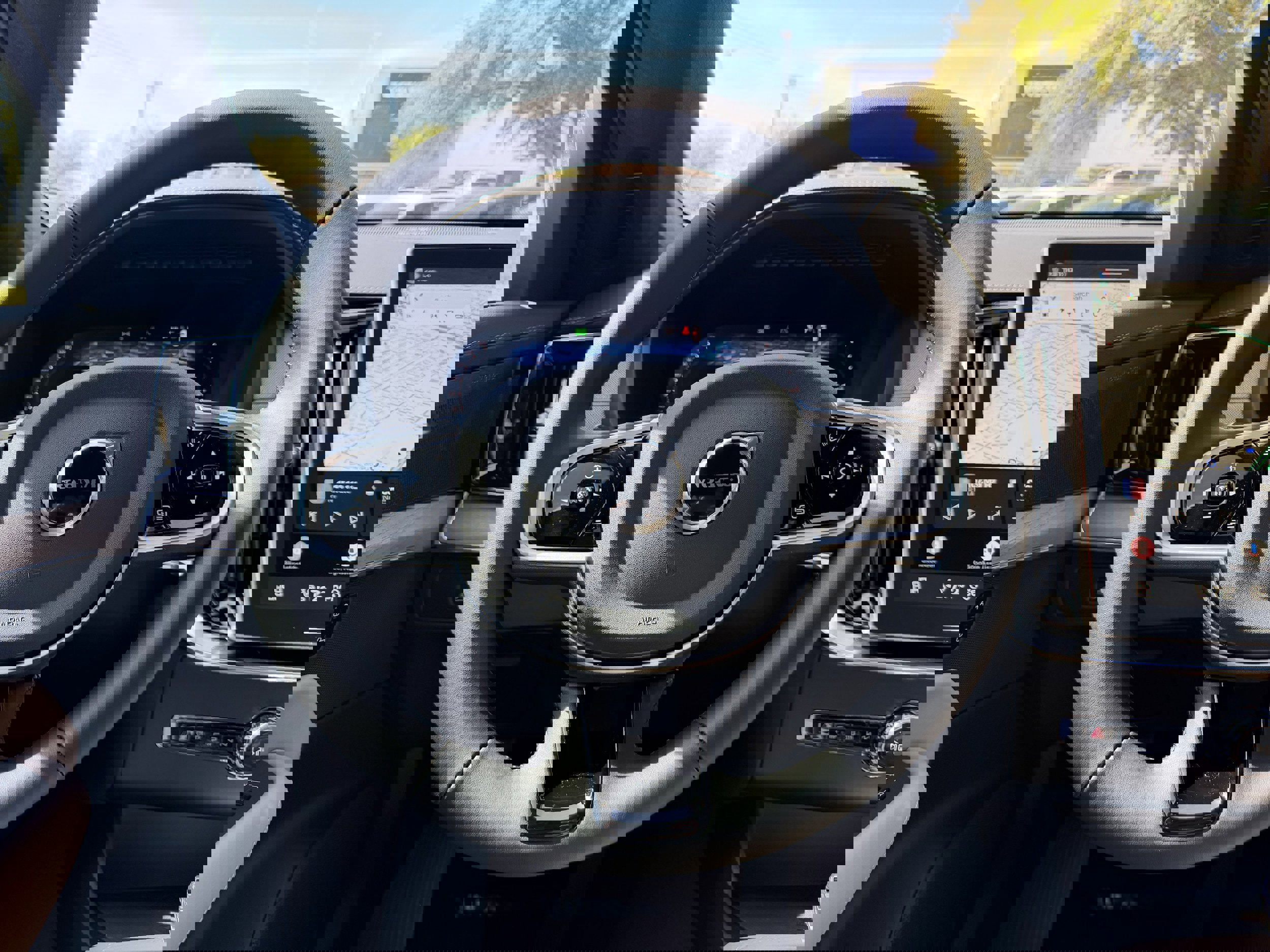 New 2026 Volvo XC90 T8 Ultra w/ Lounge Package image 14