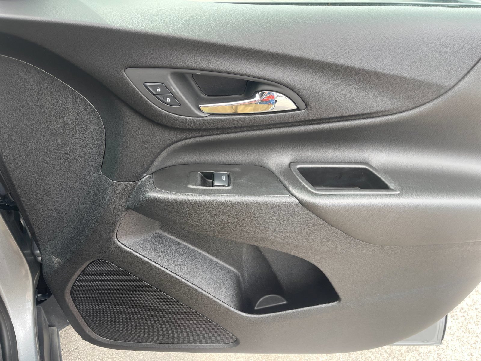 Used 2024 Chevrolet Equinox LT AWD/4WD image 19