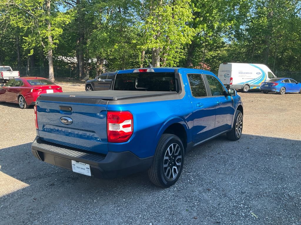 Used 2022 Ford Maverick Lariat image 5