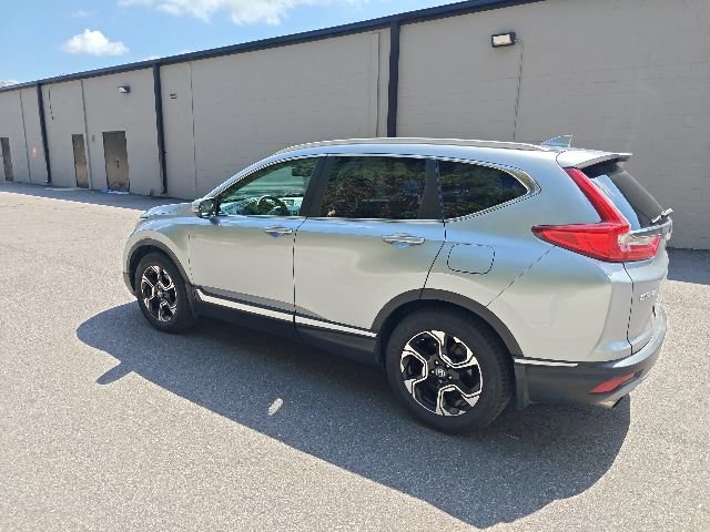 Used 2018 Honda CR-V Touring image 4