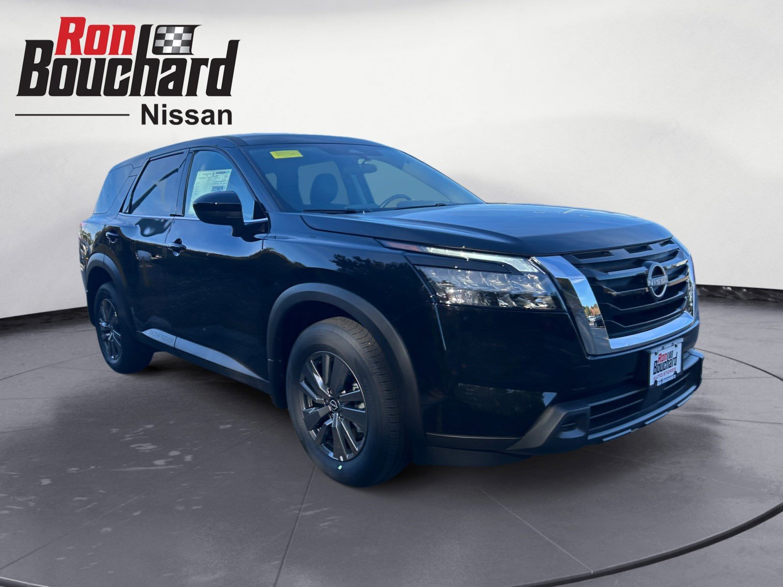 New 2025 Nissan Pathfinder S