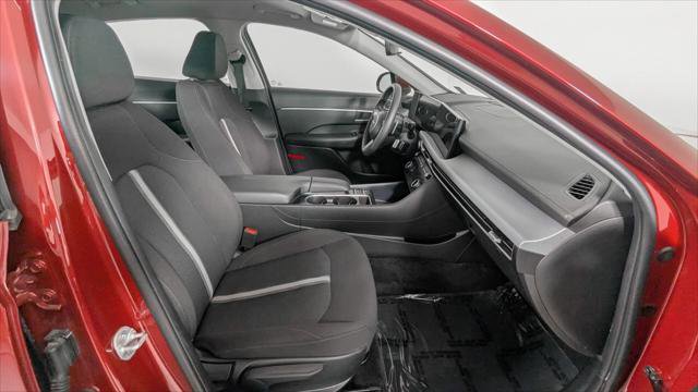 Used 2025 Hyundai Sonata SEL FWD image 23