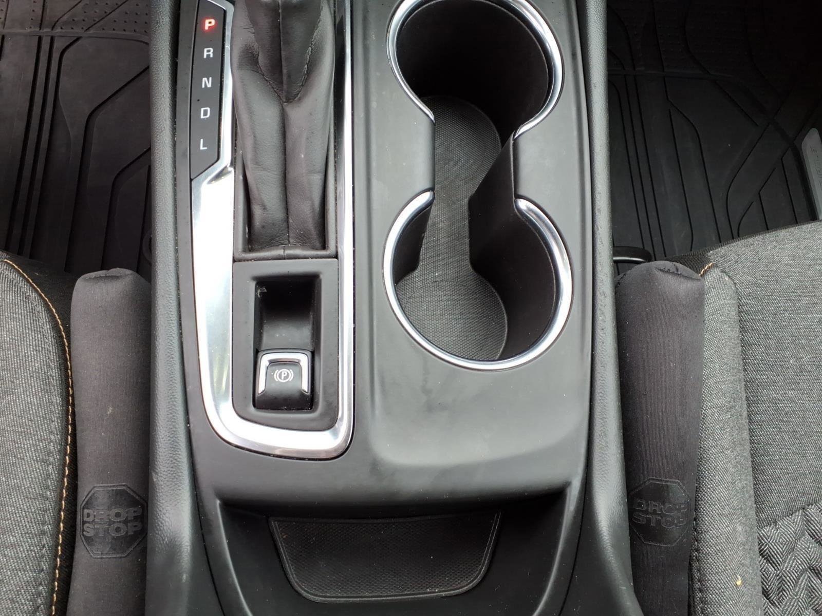 Used 2024 Chevrolet Equinox LT w/ LPO, Floor Liner Package FWD image 26