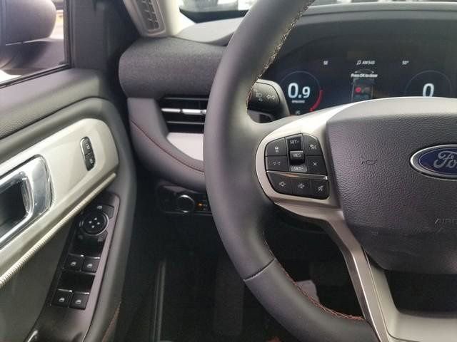 New 2026 Ford Explorer Active image 26