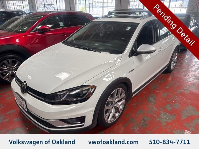 Used 2019 Volkswagen Golf Alltrack SE
