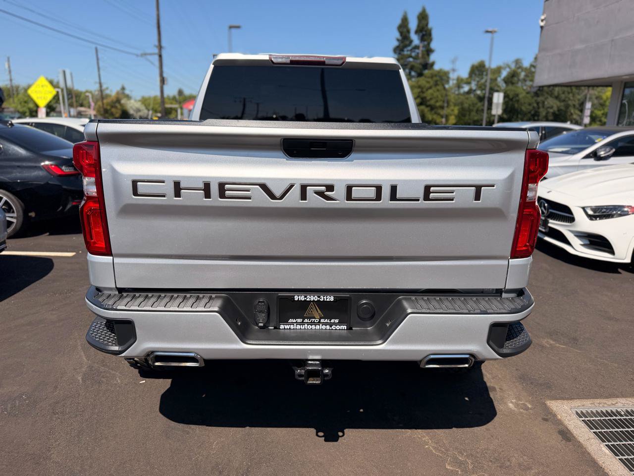 Used 2020 Chevrolet Silverado 1500 RST AWD/4WD image 9