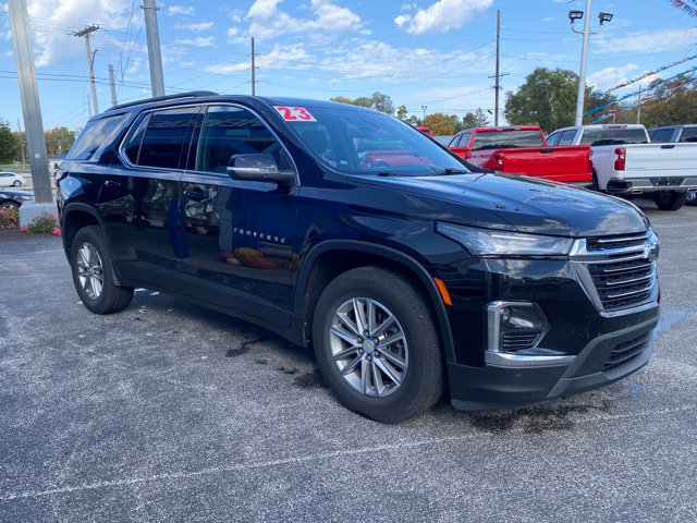 Used 2023 Chevrolet Traverse LT AWD/4WD image 7