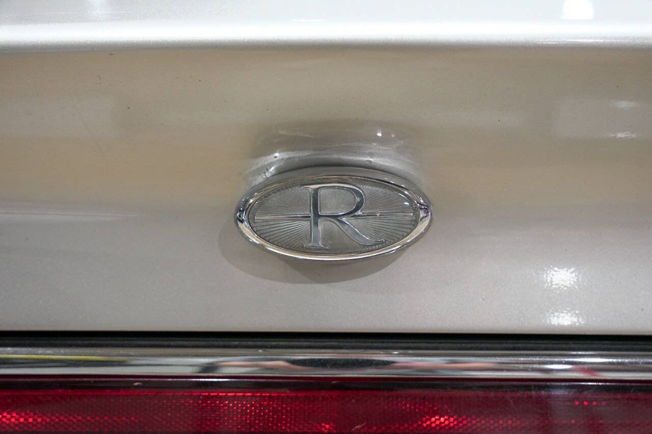 Used 1996 Buick Riviera Supercharged Coupe FWD image 23