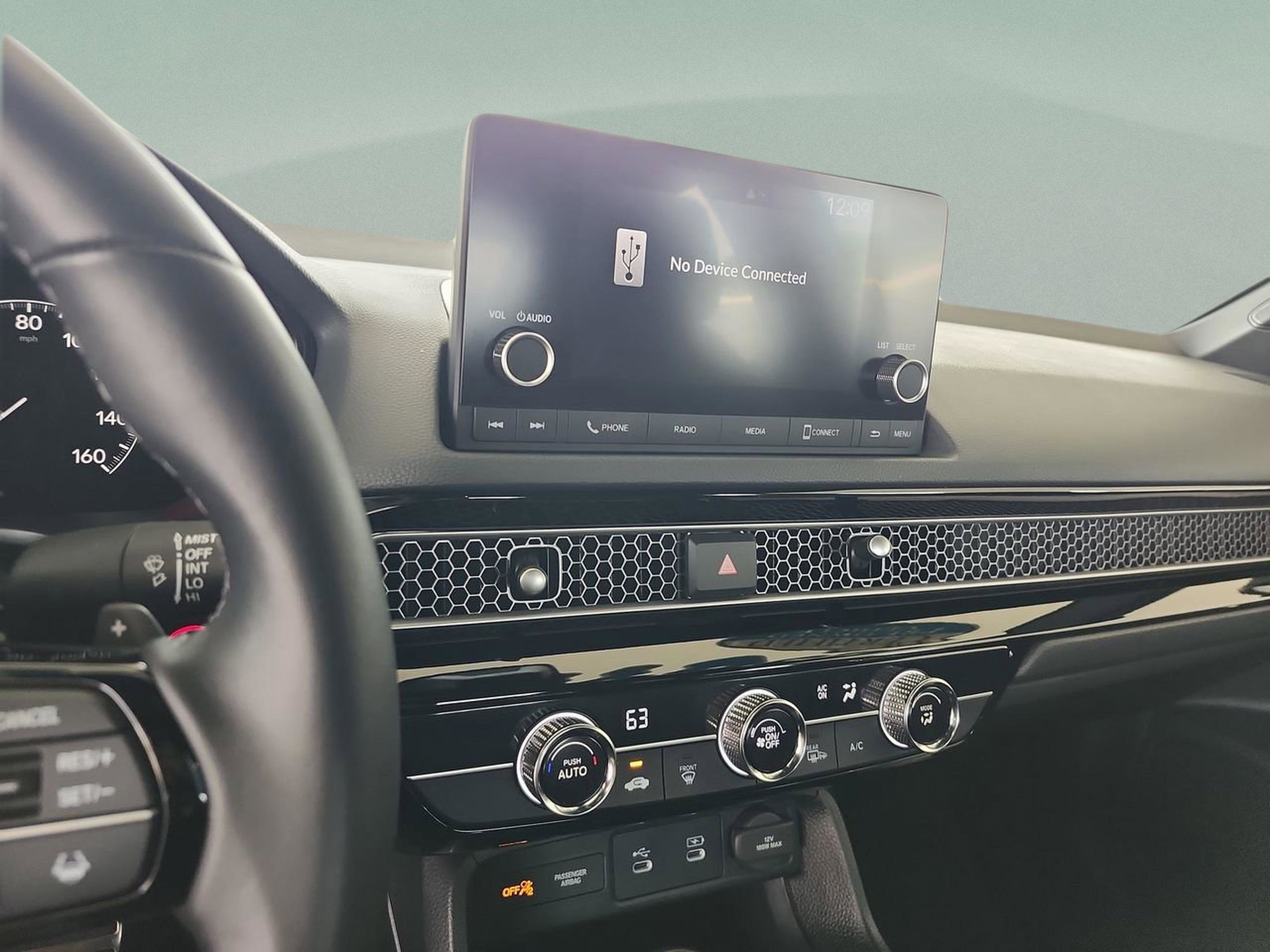 Certified 2025 Honda Civic Sport image 12