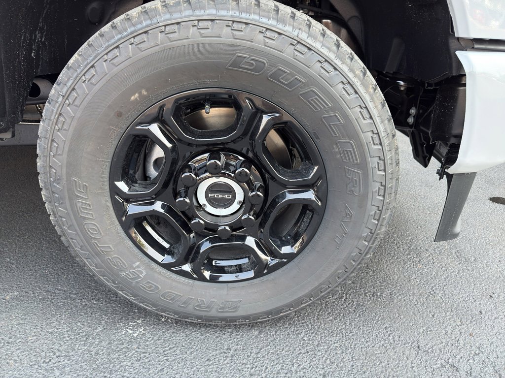 New 2026 Ford F250 XL w/ STX Appearance Package AWD/4WD image 10