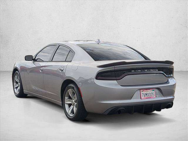 Used 2017 Dodge Charger SXT RWD image 8
