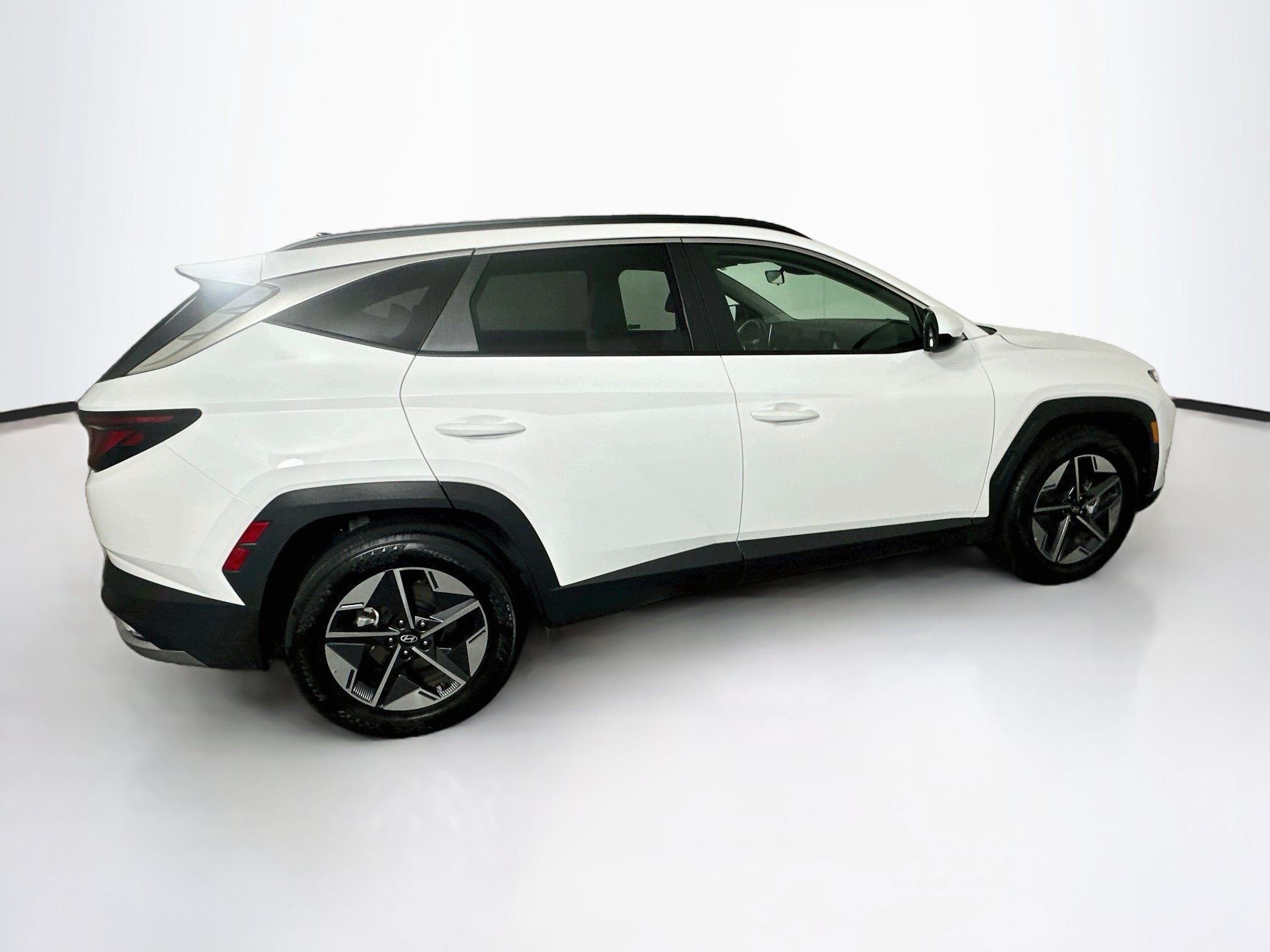 Used 2025 Hyundai Tucson SEL FWD image 10