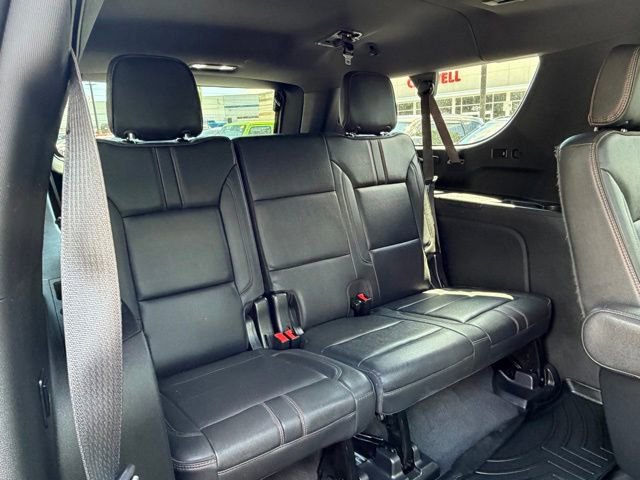 Used 2022 Chevrolet Suburban RST w/ Sport Performance Package AWD/4WD image 29