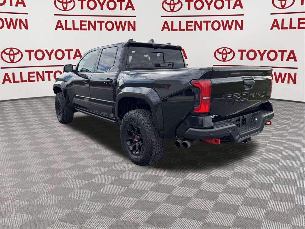 Used 2025 Toyota Tacoma TRD Pro w/ Tow Tech Package AWD/4WD image 4