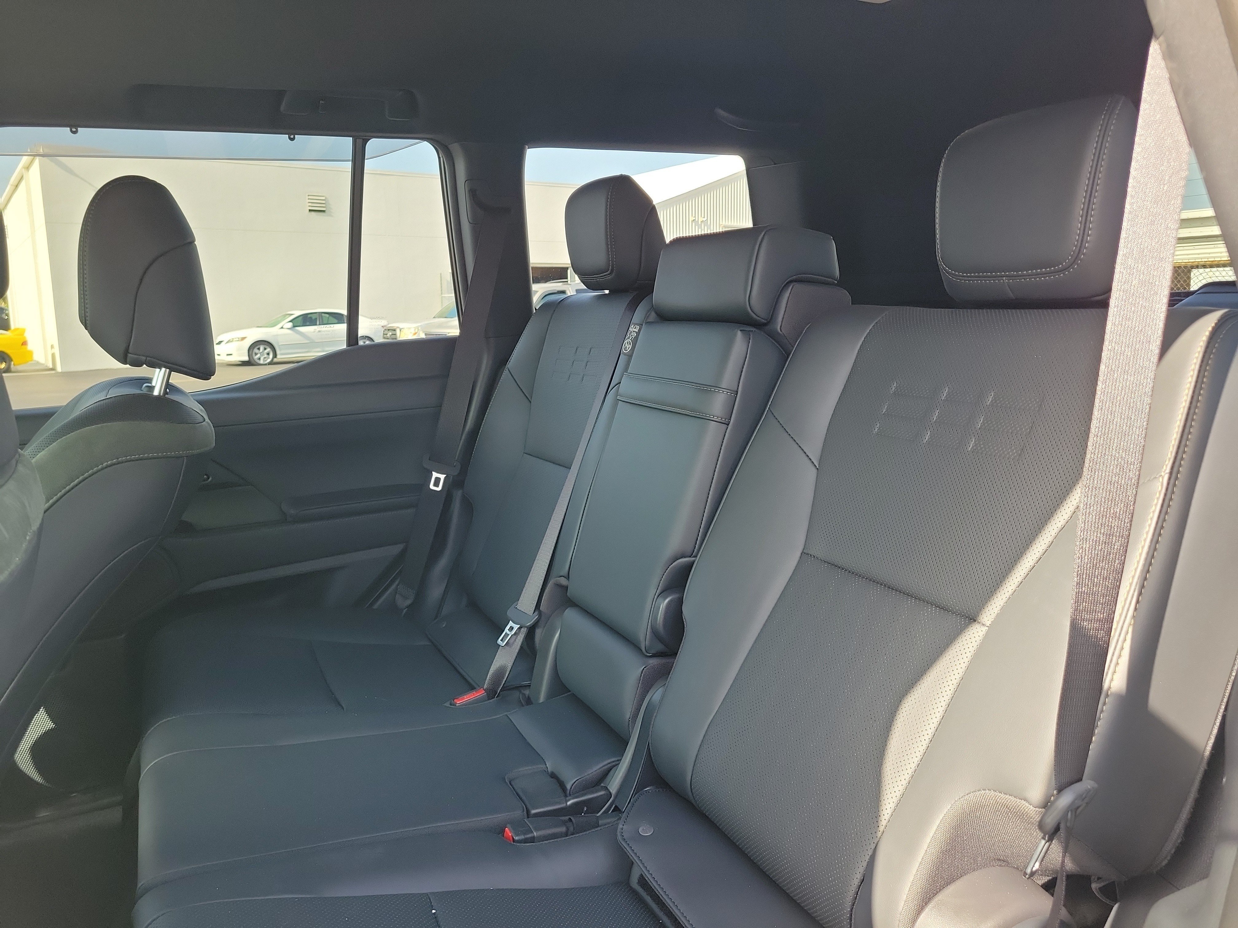 Used 2026 Lexus GX 550 AWD/4WD image 10