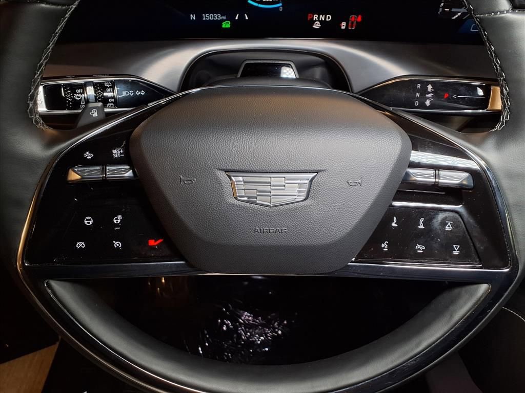 Used 2026 Cadillac Vistiq Sport image 7