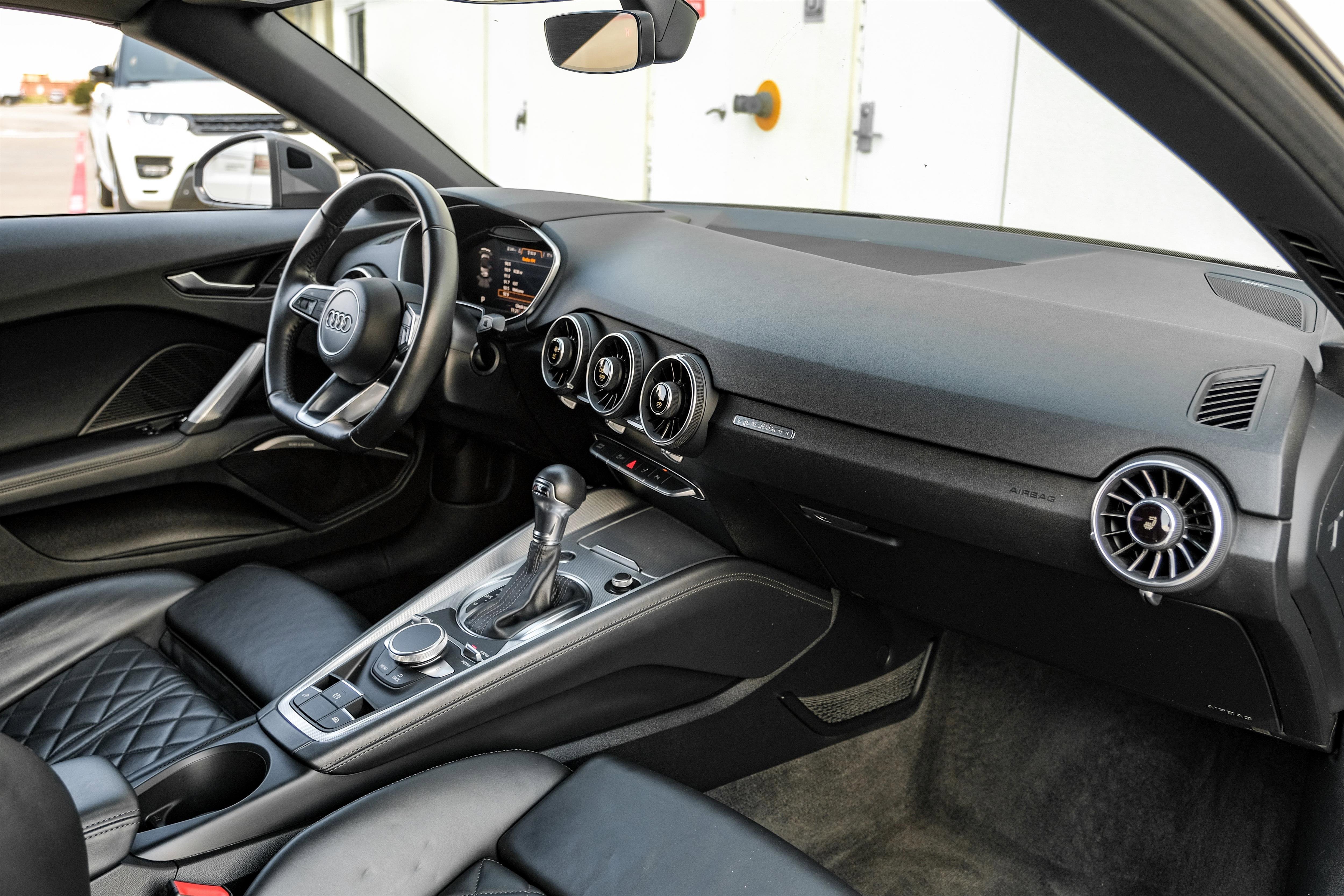 Used 2017 Audi TT 2.0T w/ Technology Package image 12