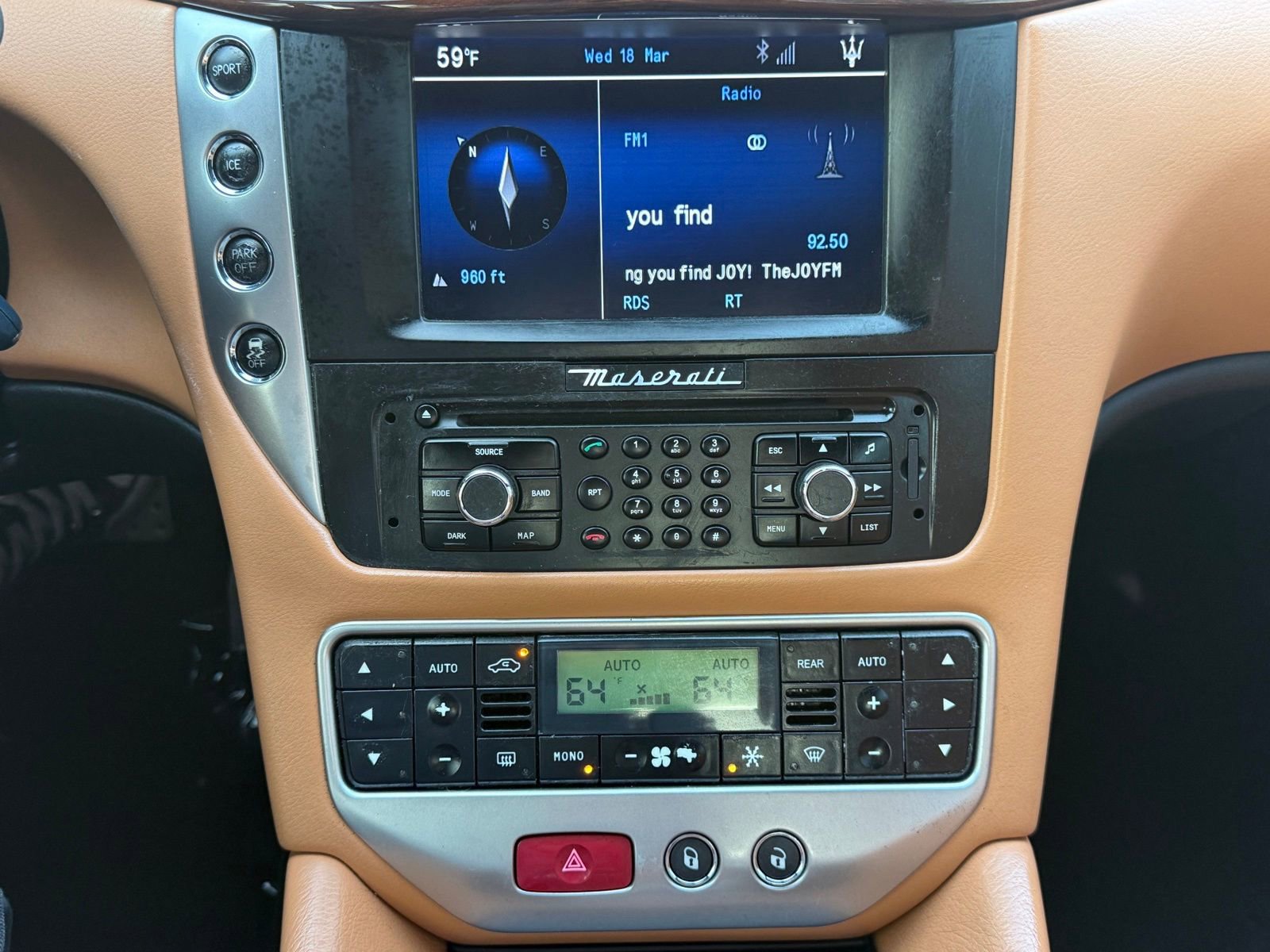 Used 2013 Maserati GranTurismo Sport image 28