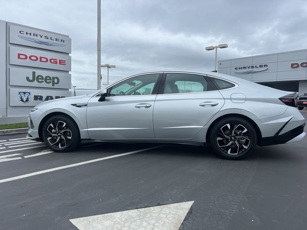 Used 2025 Hyundai Sonata SEL image 18