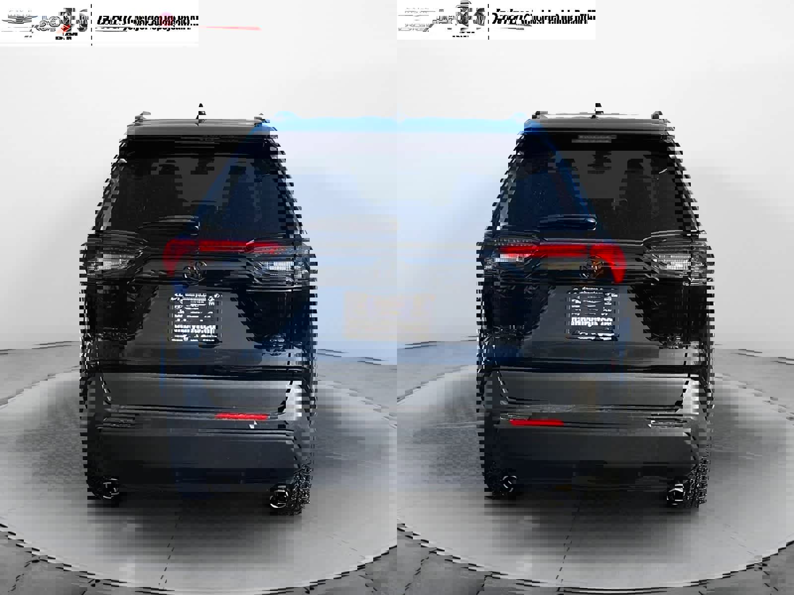 Used 2023 Toyota RAV4 XLE image 5