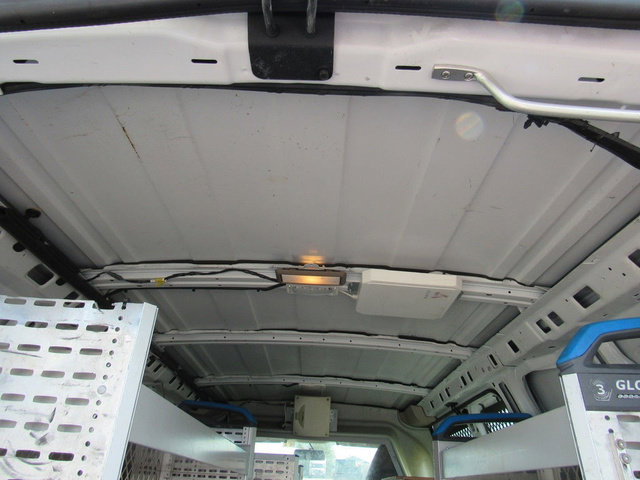 Used 2014 Chevrolet Express 2500 RWD image 24