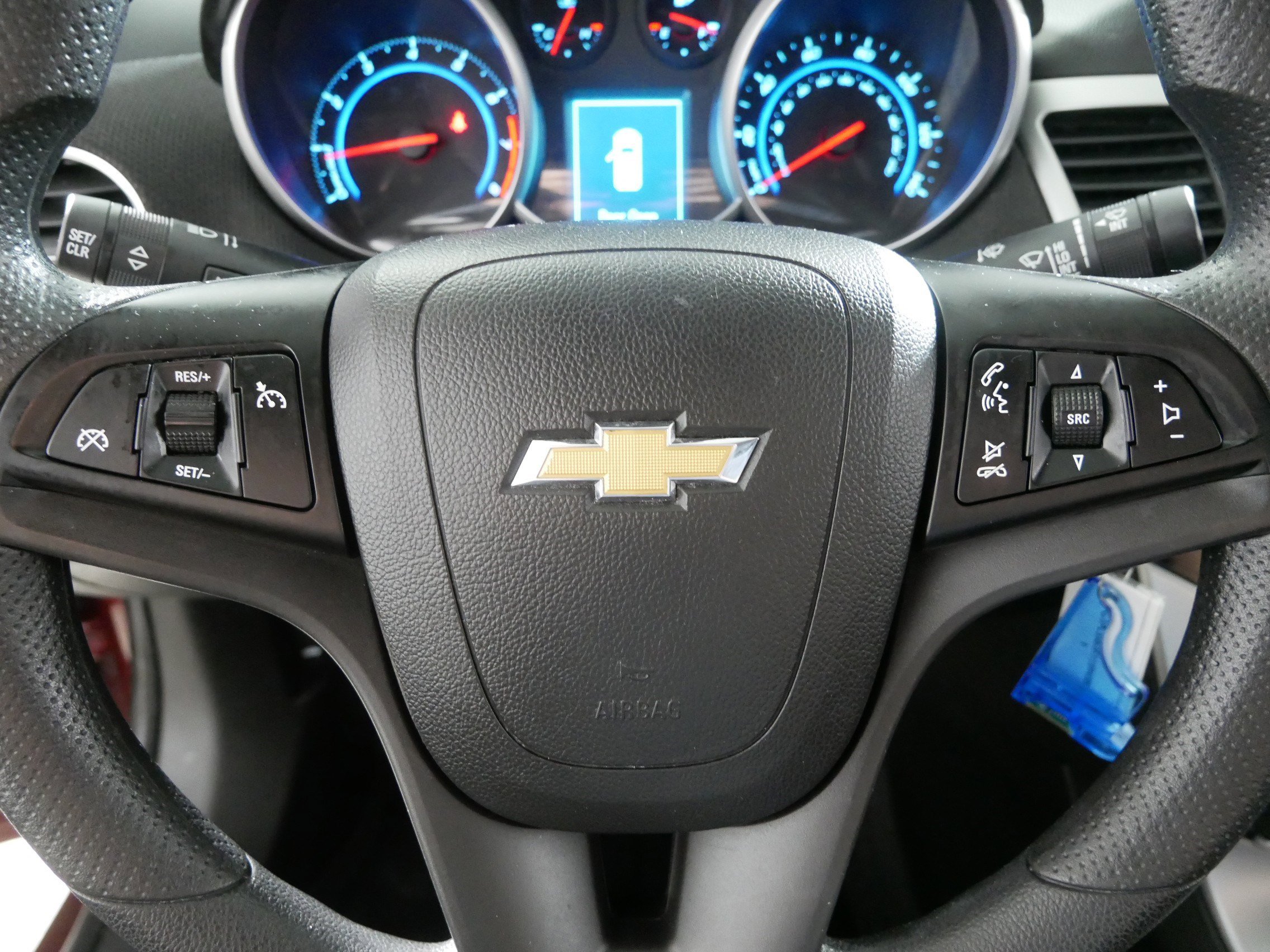 Used 2015 Chevrolet Cruze LT image 25