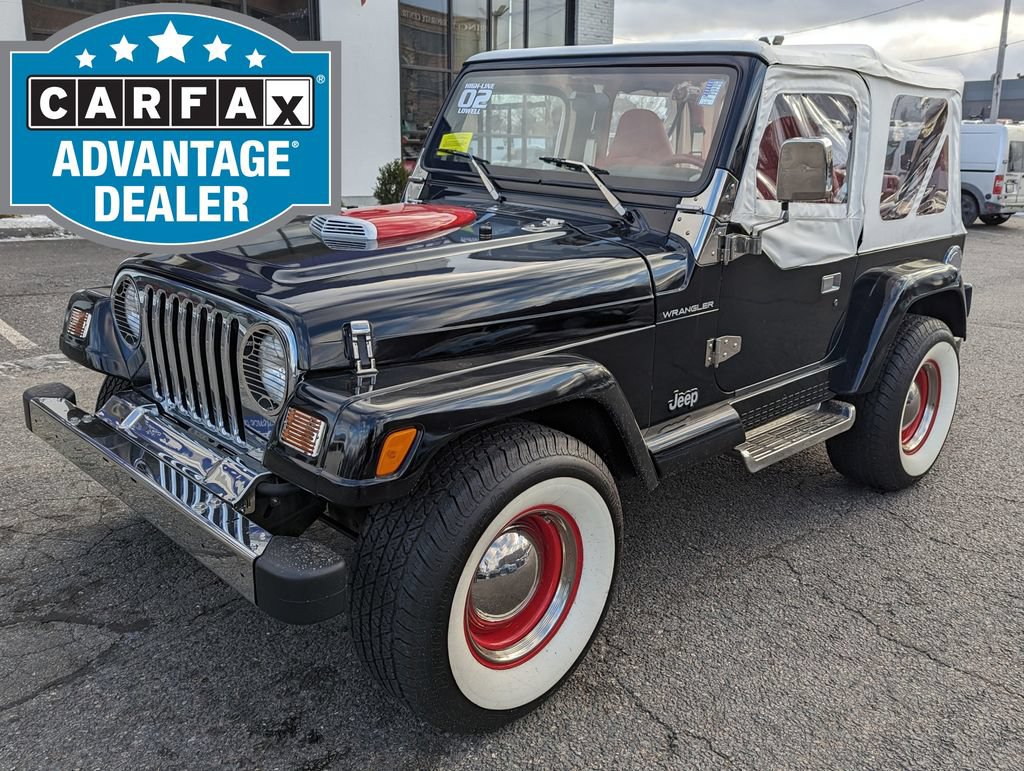 Used 2002 Jeep Wrangler Sahara AWD/4WD image 2