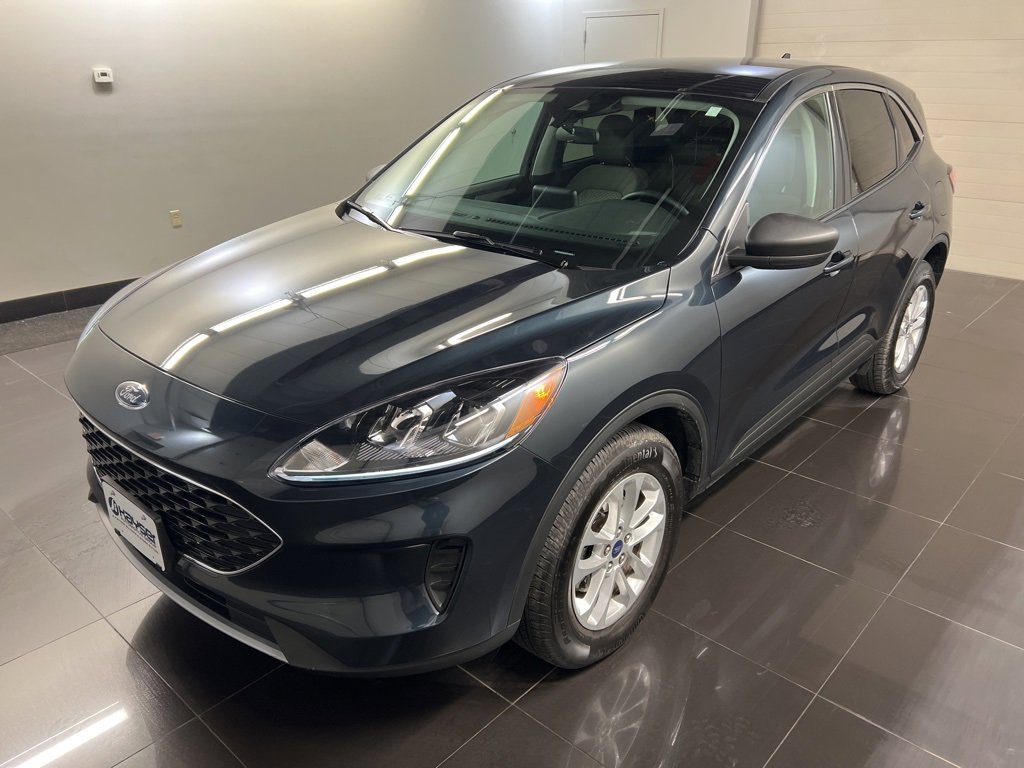 Used 2022 Ford Escape SE w/ Convenience Package image 3