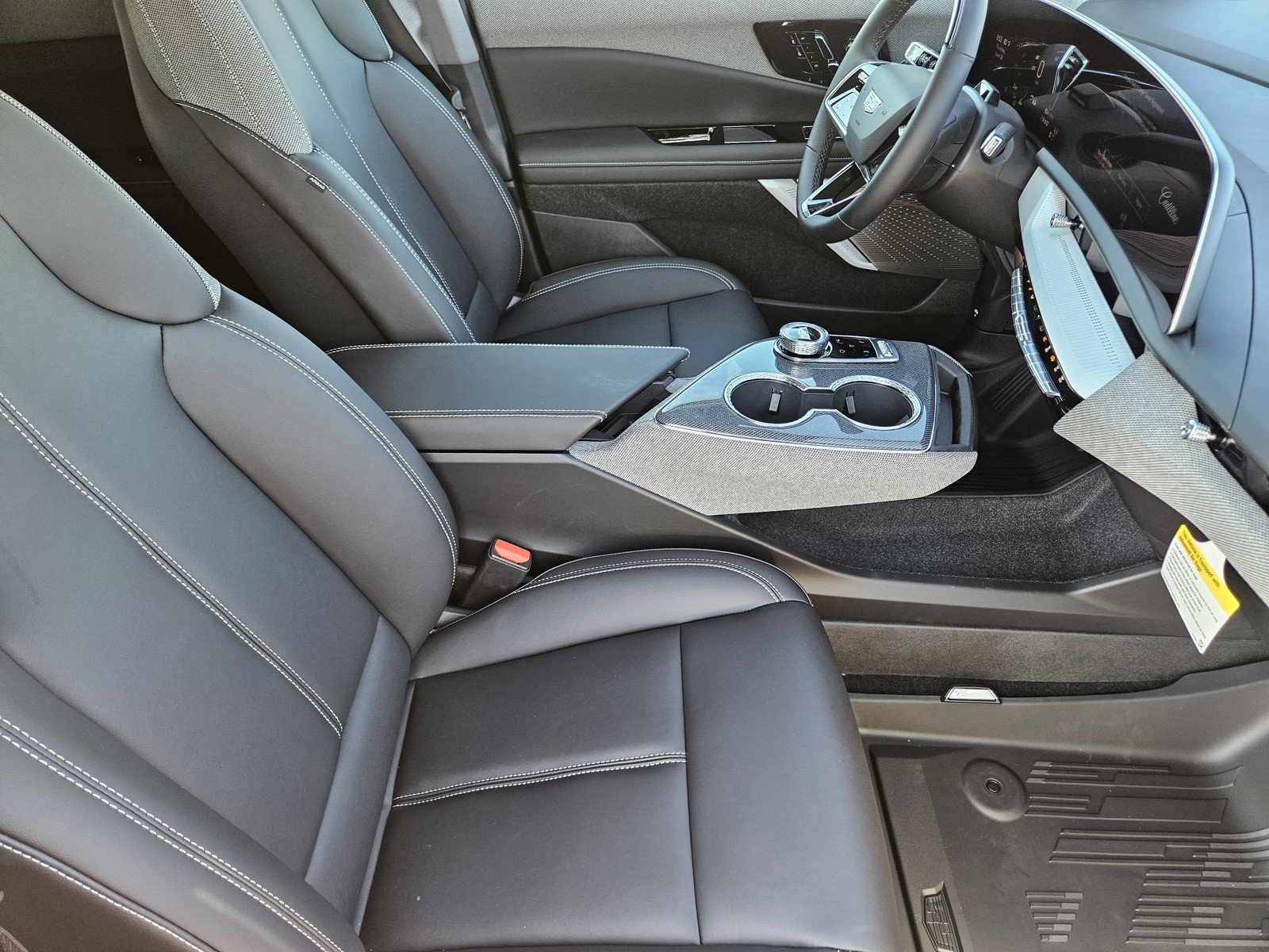 New 2026 Cadillac Optiq Sport 1 w/ LPO, Floor Liner Package RWD image 10