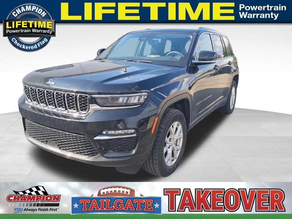 Used 2023 Jeep Grand Cherokee Limited AWD/4WD image 1